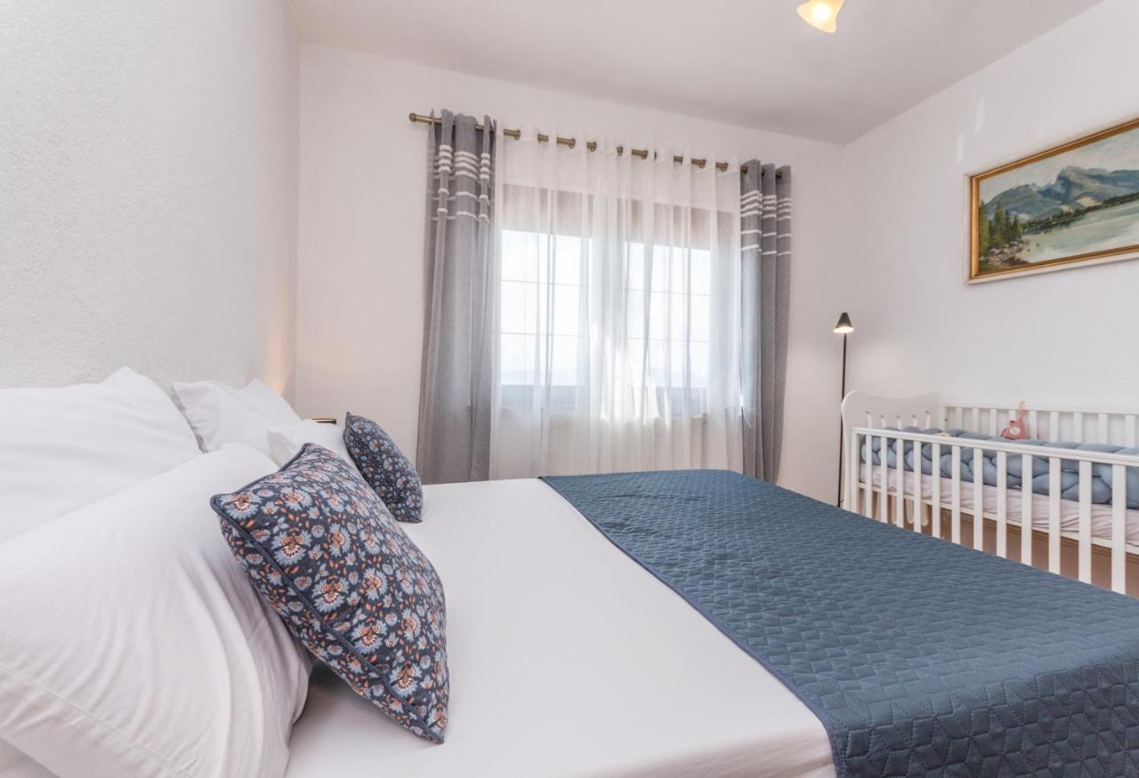 Mustel Travel Apartments 스베티 페타르 외부 사진